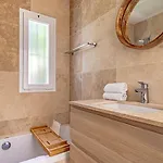 Vila Vacation I Birkin, Heated Pool, Gated Community, Andalusian Style, Gym, Cine, Golf Valley, 6 Min Puerto Banus