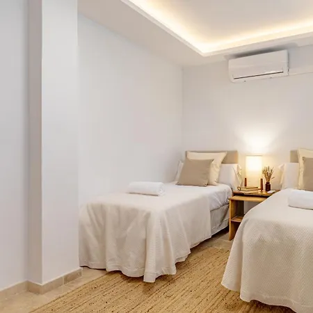 Vacation I Birkin, Heated Pool, Andalusian Style, Gym, Cine, Golf Valley, 6 Min Puerto Banus * Marbella