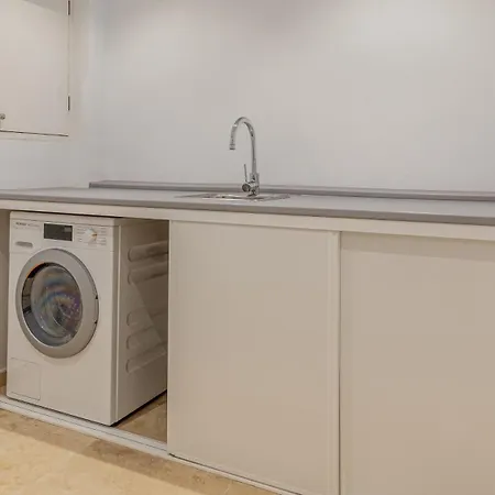 ヴィラ Vacation I Birkin, Heated Pool, Andalusian Style, Gym, Cine, Golf Valley, 6 Min Puerto Banus マルベーリャ