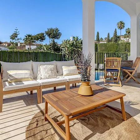 Vacation I Birkin, Heated Pool, Gated Community, Andalusian Style, Gym, Cine, Golf Valley, 6 Min Puerto Banus Марбелья