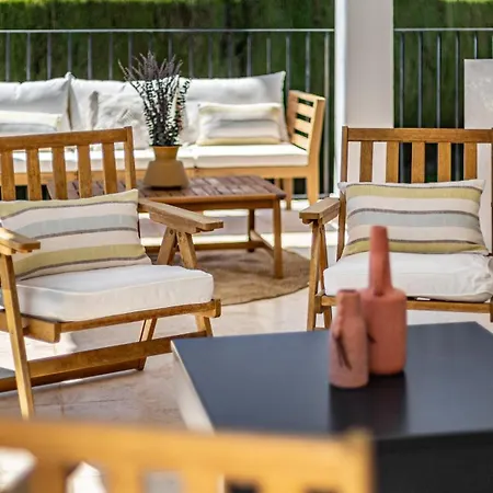 Vacation I Birkin, Heated Pool, Andalusian Style, Gym, Cine, Golf Valley, 6 Min Puerto Banus Villa *