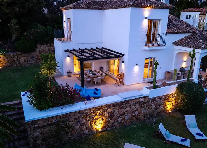 Vacation I Birkin, Heated Pool, Andalusian Style, Gym, Cine, Golf Valley, 6 Min Puerto Banus Вилла