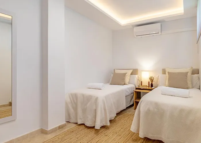 Vacation I Birkin, Heated Pool, Andalusian Style, Gym, Cine, Golf Valley, 6 Min Puerto Banus * Marbella
