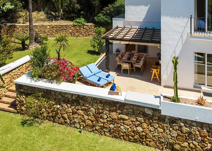Villa Vacation I Birkin, Heated Pool, Andalusian Style, Gym, Cine, Golf Valley, 6 Min Puerto Banus *