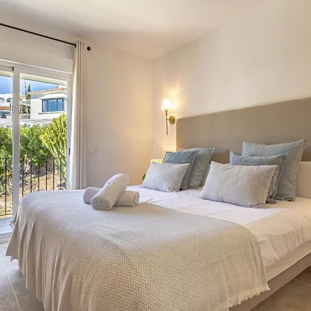 Vacation I Birkin, Heated Pool, Andalusian Style, Gym, Cine, Golf Valley, 6 Min Puerto Banus *